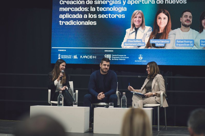Encuentro Focus Pyme y Emprendimiento l'Alcoi�, El Comtat y Vall d'Albaida (7)[;;;][;;;]