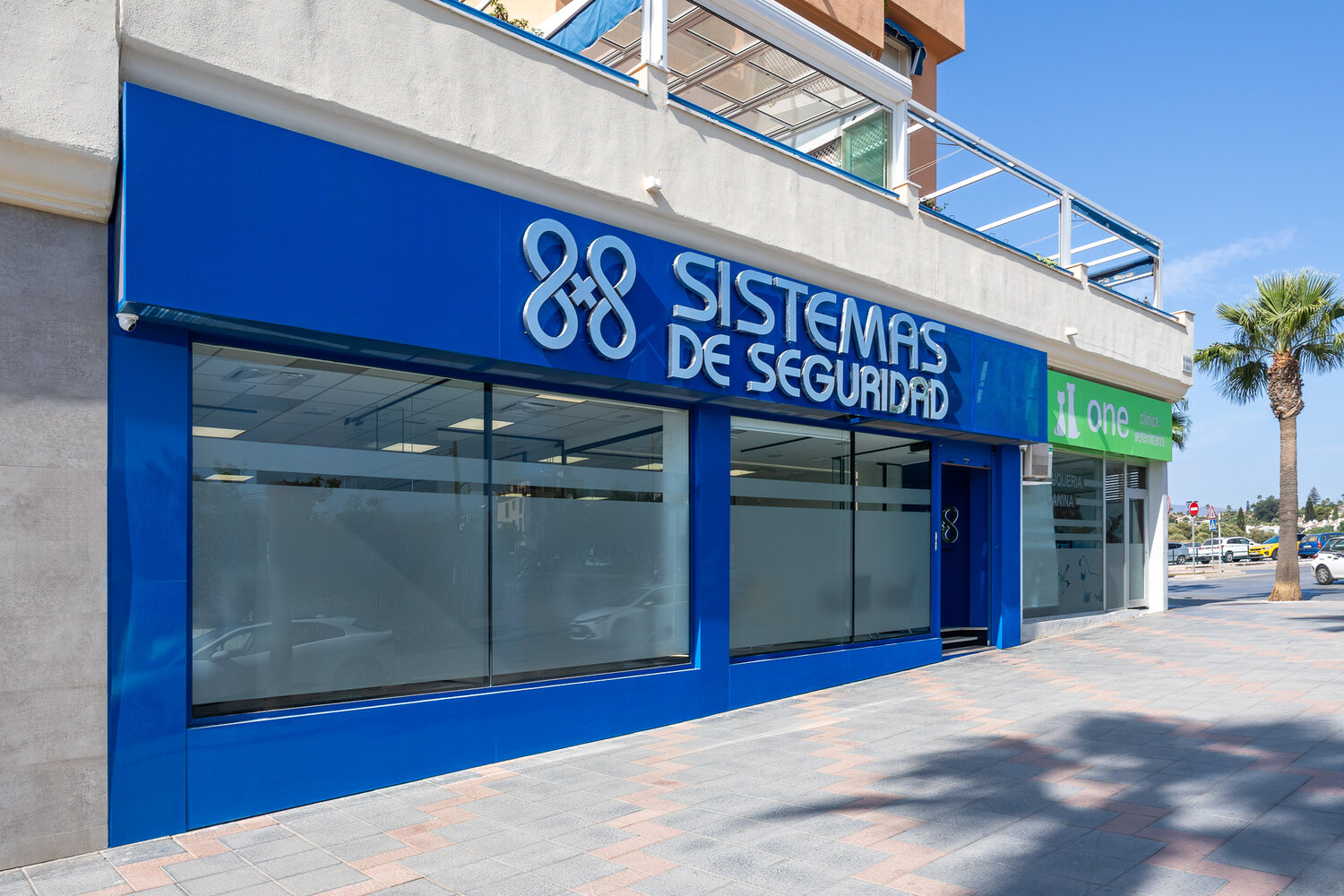 Sistemas de Seguridad 8x8 | Empresa de seguridad Málaga