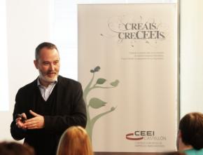 Javier Arnal. Jornada: " Estructura tus objetivos 2013"