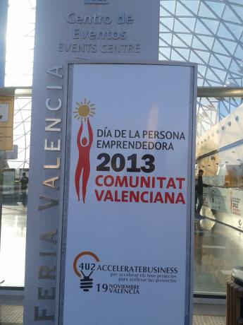 Cartel de Bienvenida DEPCV2013 en el Pabell�n de Feria Valencia