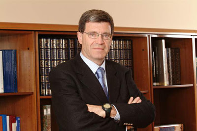 Aurelio Martínez Estévez