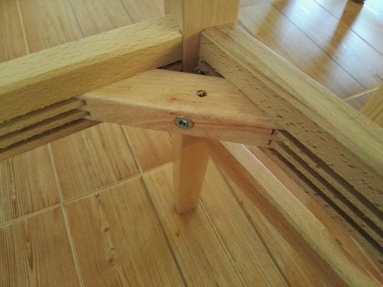 Qu� tipo de madera es la m�s indicada para una silla de hosteler�a