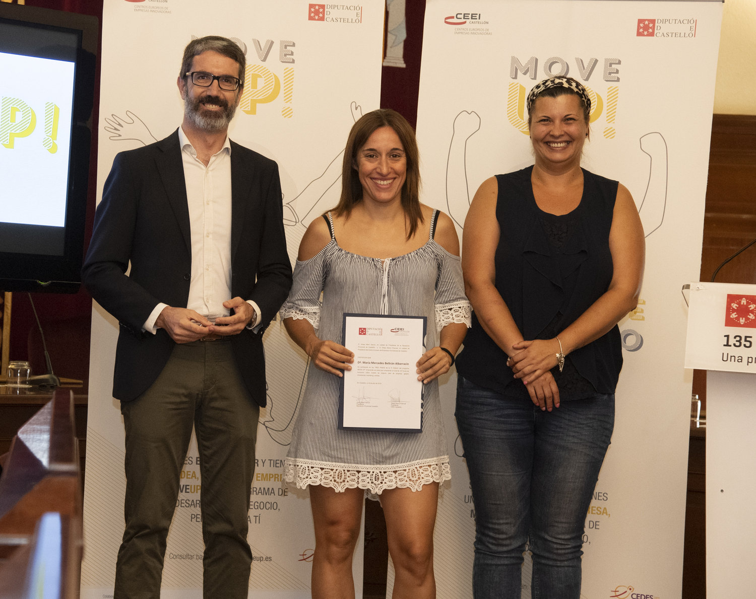 Acto entrega de premios y diplomas MOVE UP! emprende con �xito 2019 (2)[;;;][;;;]